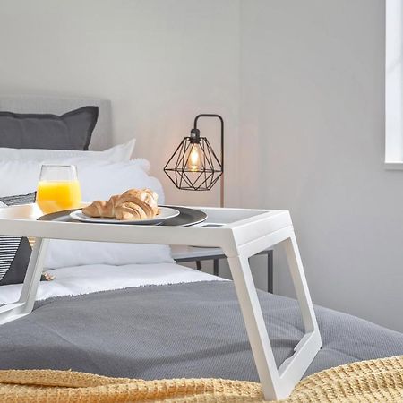 Luxury Serviced Apartments Stevenage, Hertfordshire 外观 照片