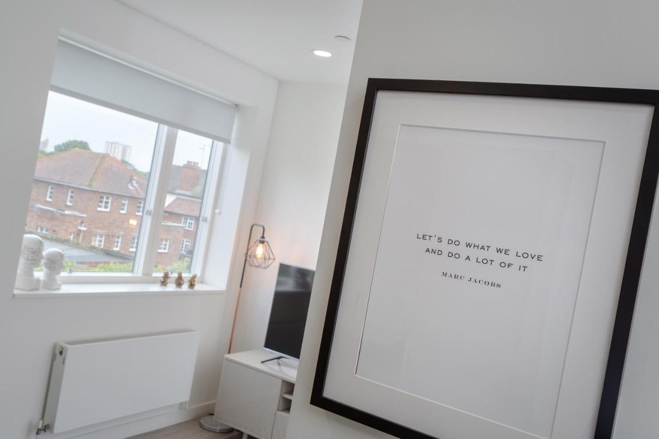 Luxury Serviced Apartments Stevenage, Hertfordshire 外观 照片