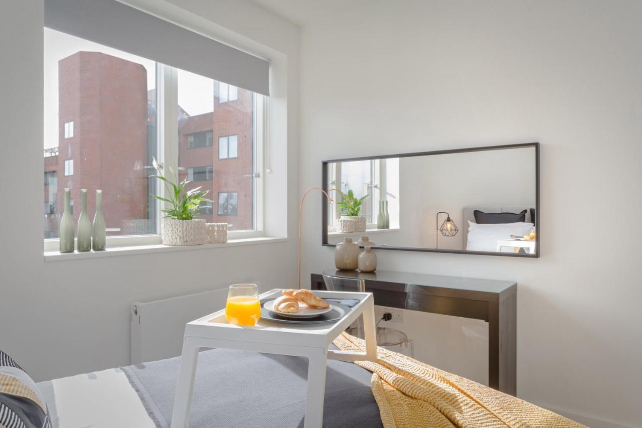 Luxury Serviced Apartments Stevenage, Hertfordshire 外观 照片